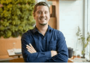 Michael S. sharing his positive experience with Fortune Reading, describing accurate predictions and life-changing guidance